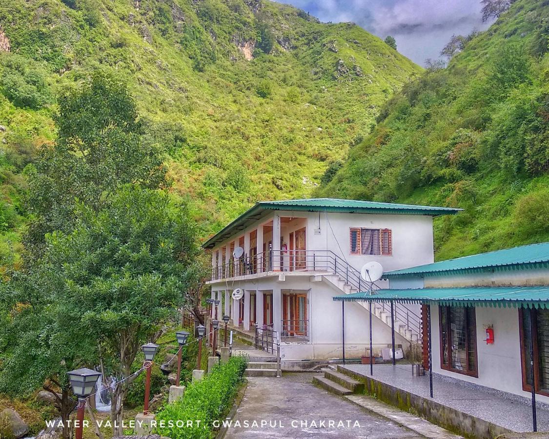 Babutaal Resort Chakrāta Dış mekan fotoğraf