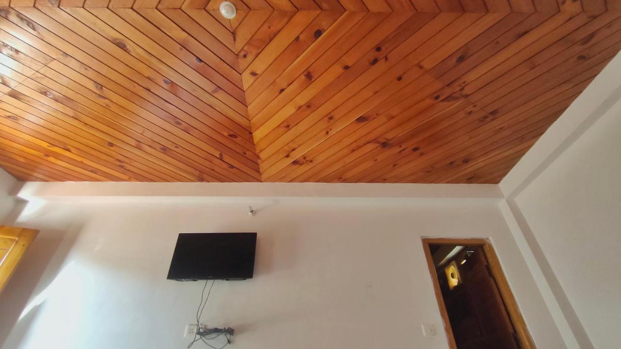 Babutaal Resort Chakrāta Dış mekan fotoğraf