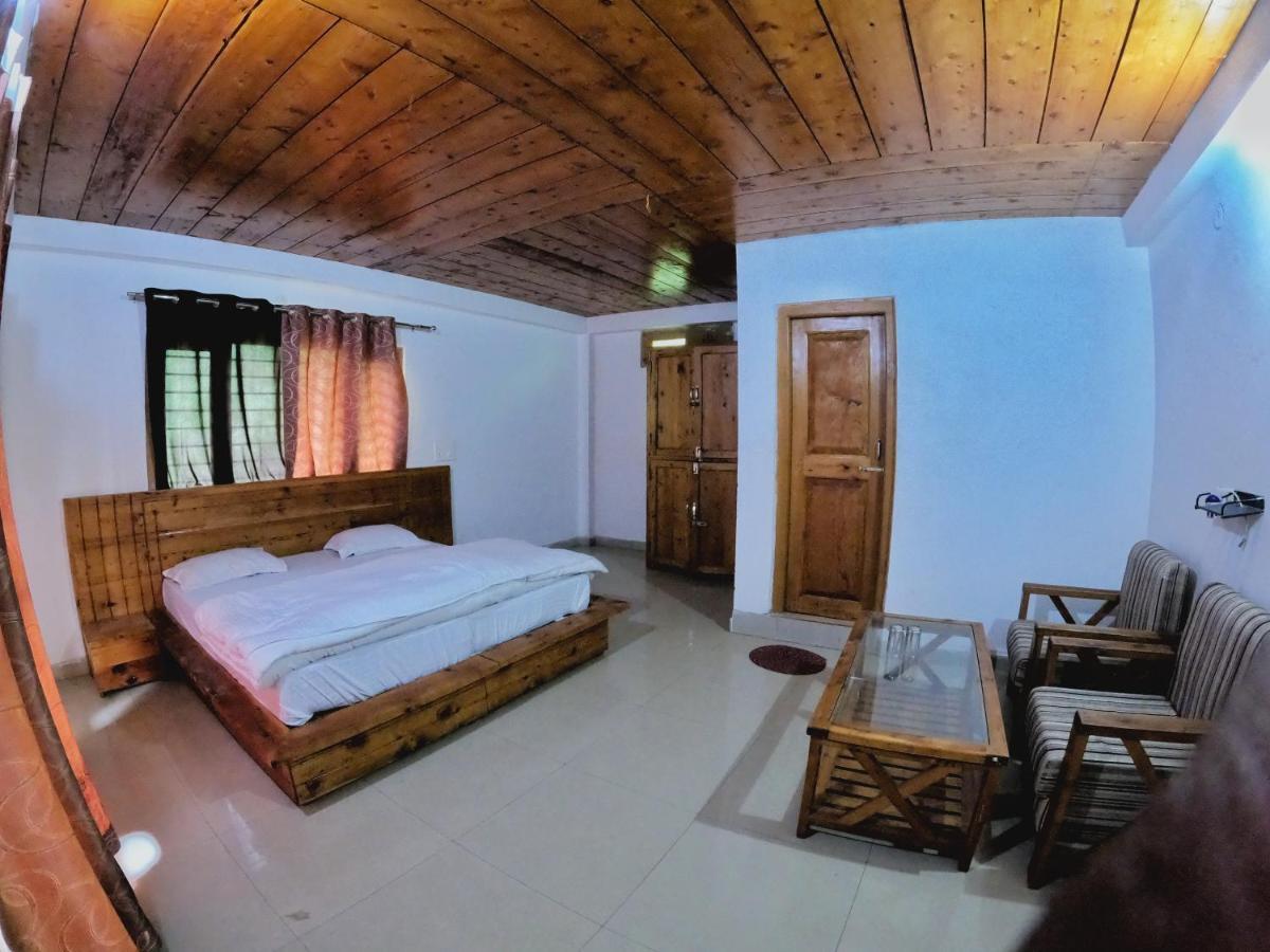 Babutaal Resort Chakrāta Dış mekan fotoğraf