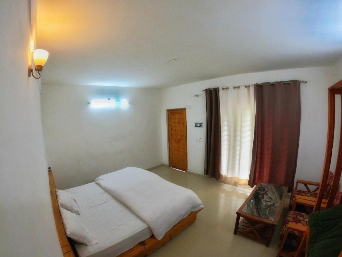 Babutaal Resort Chakrāta Dış mekan fotoğraf